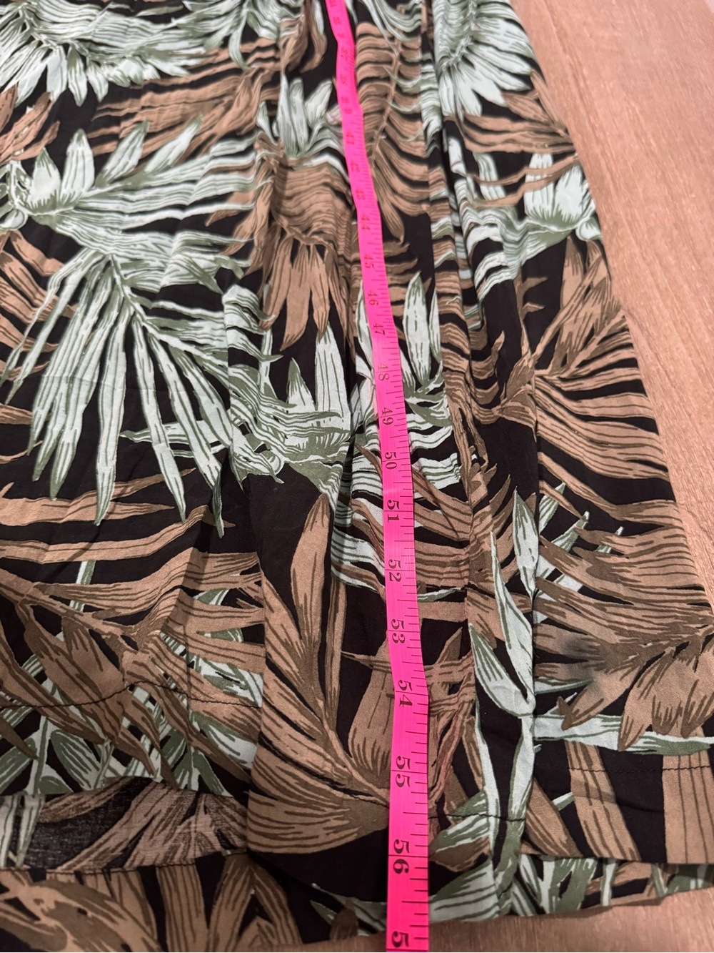 H&M Maxi Dress with Mint and Taupe Leaf Print | Very Good Condition - Picture 9 of 10